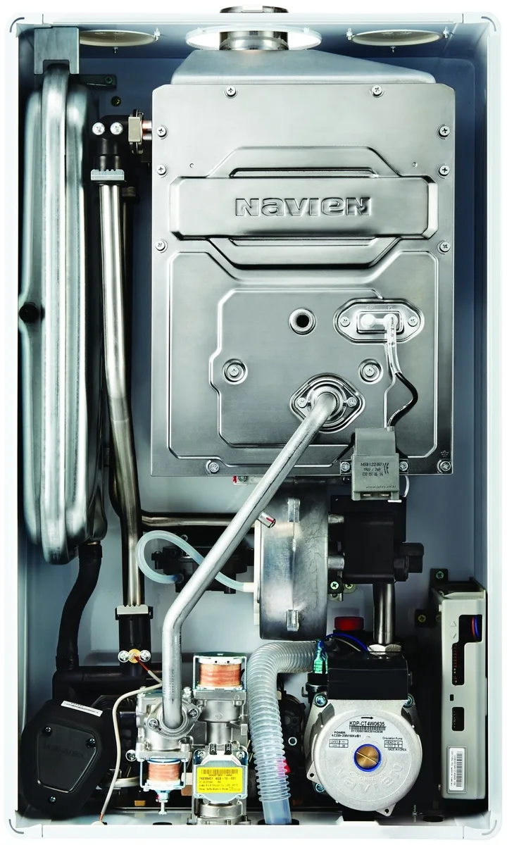 Газовый котел Navien Deluxe S20 + подарок (УТ-00011260)