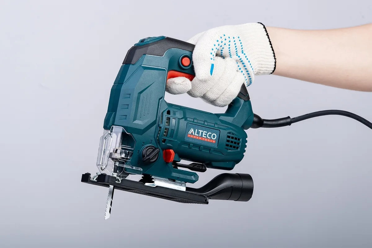Лобзиковая пила ALTECO JS 750