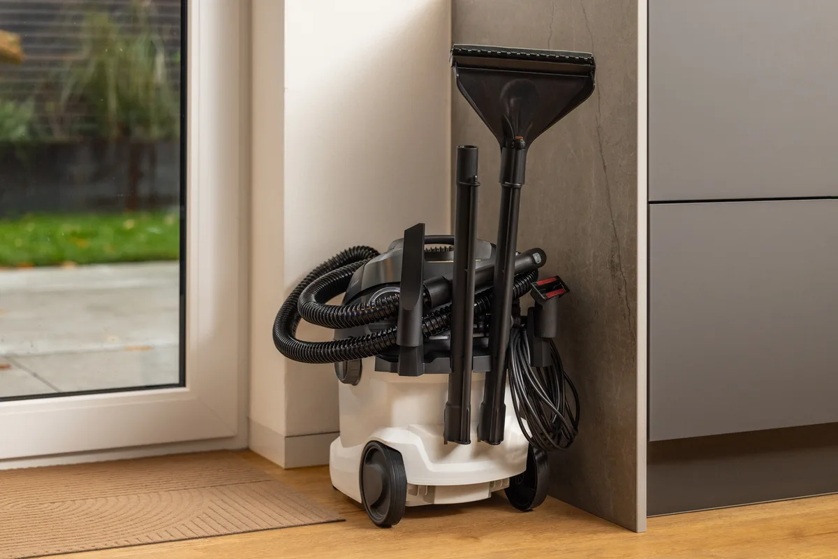Пылесос Karcher SE 6 Signature Line белый , Уценка — фото нового товара 4