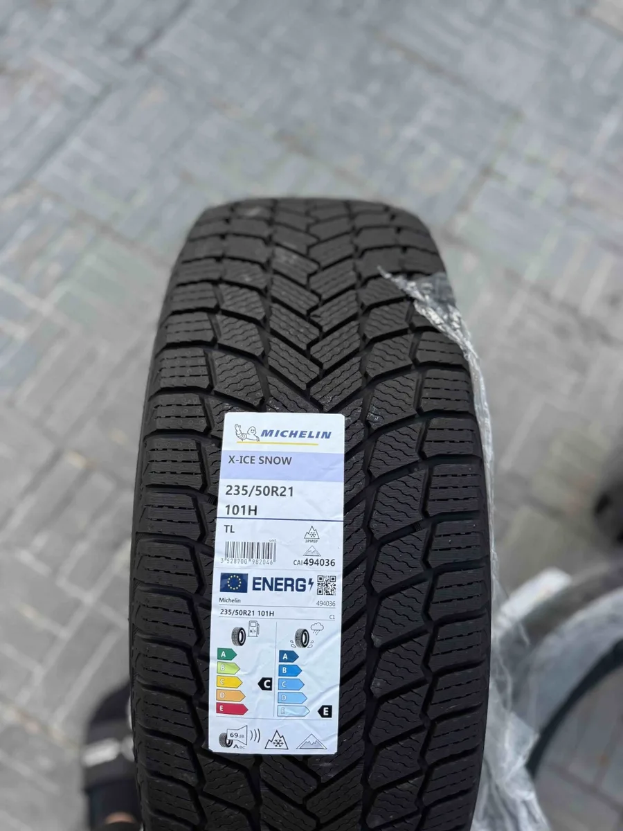 Шина Michelin X-Ice Snow 235/50R21 101H ЗИМ