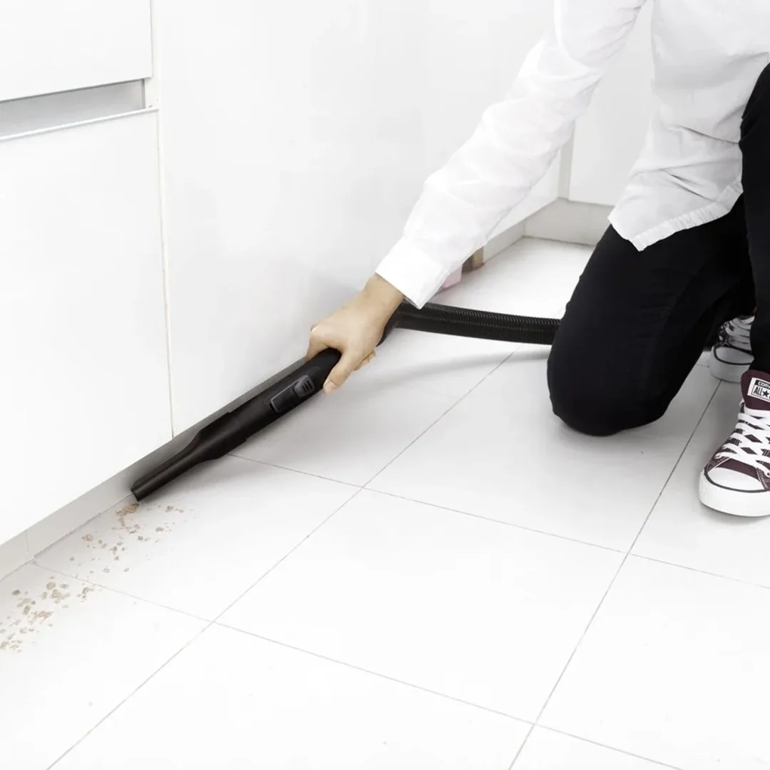 Пылесос Karcher VC 3 Plus