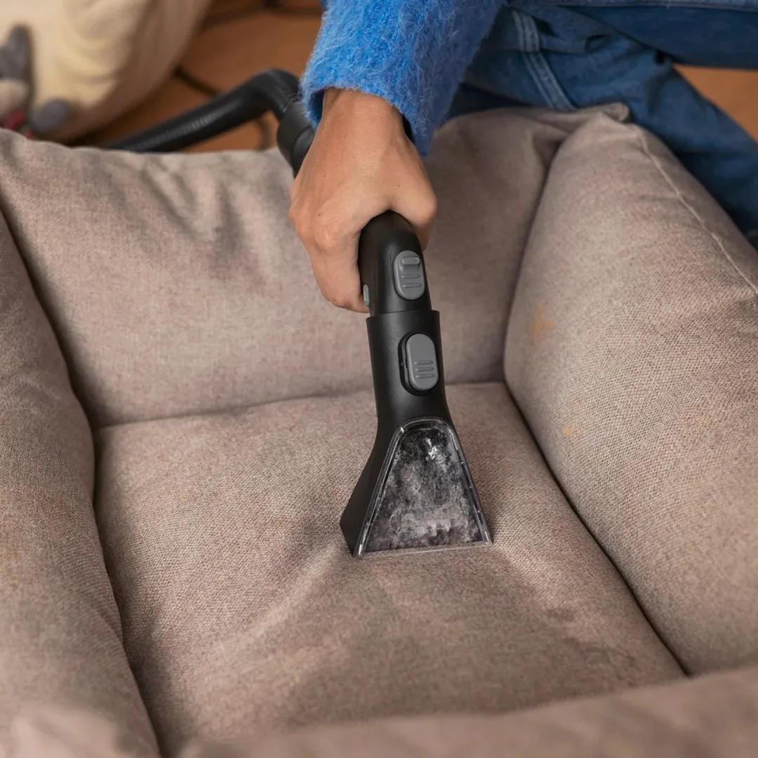 Пылесос Karcher SE 3 Compact Home Floor белый