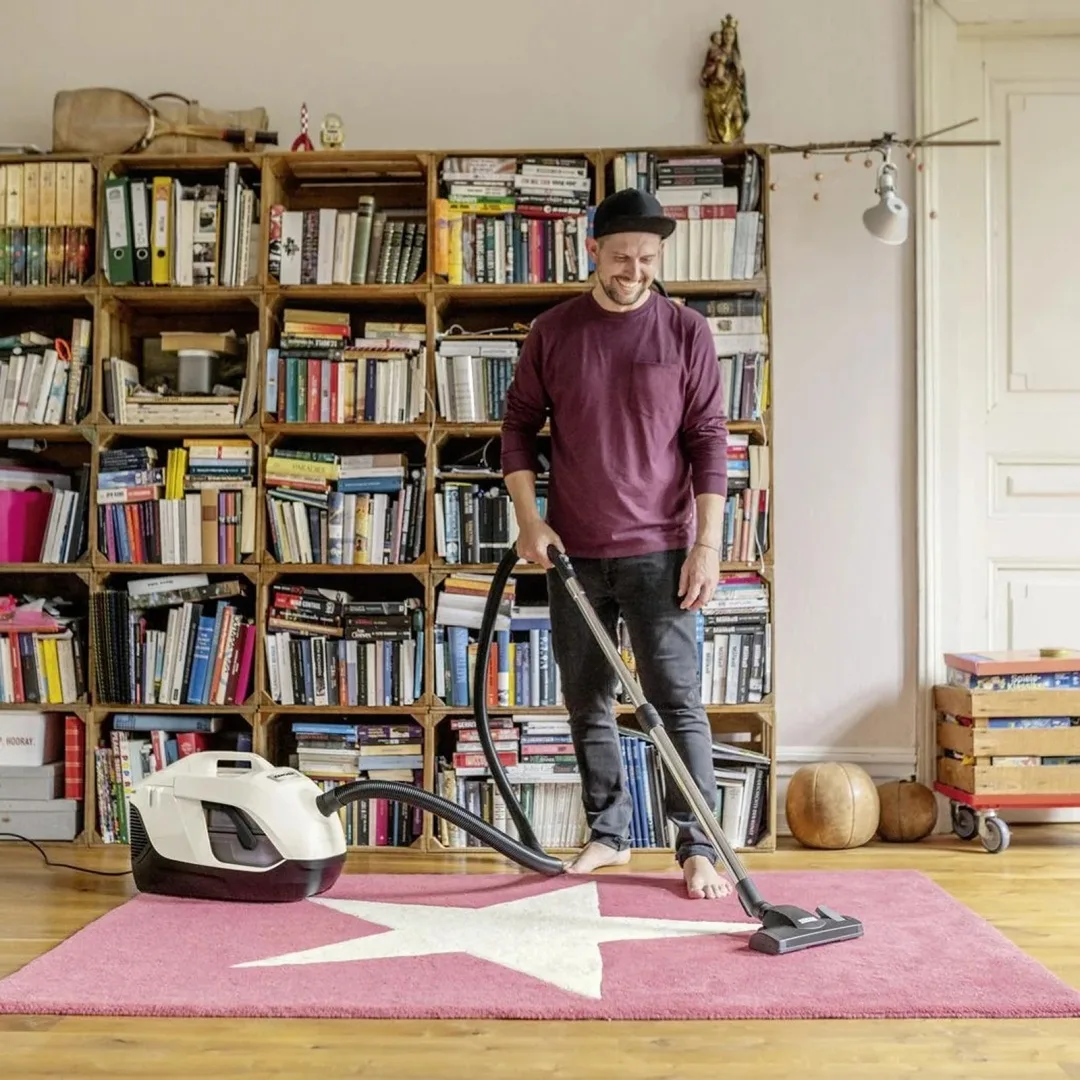 Пылесос Karcher DS 6 PLUS белый