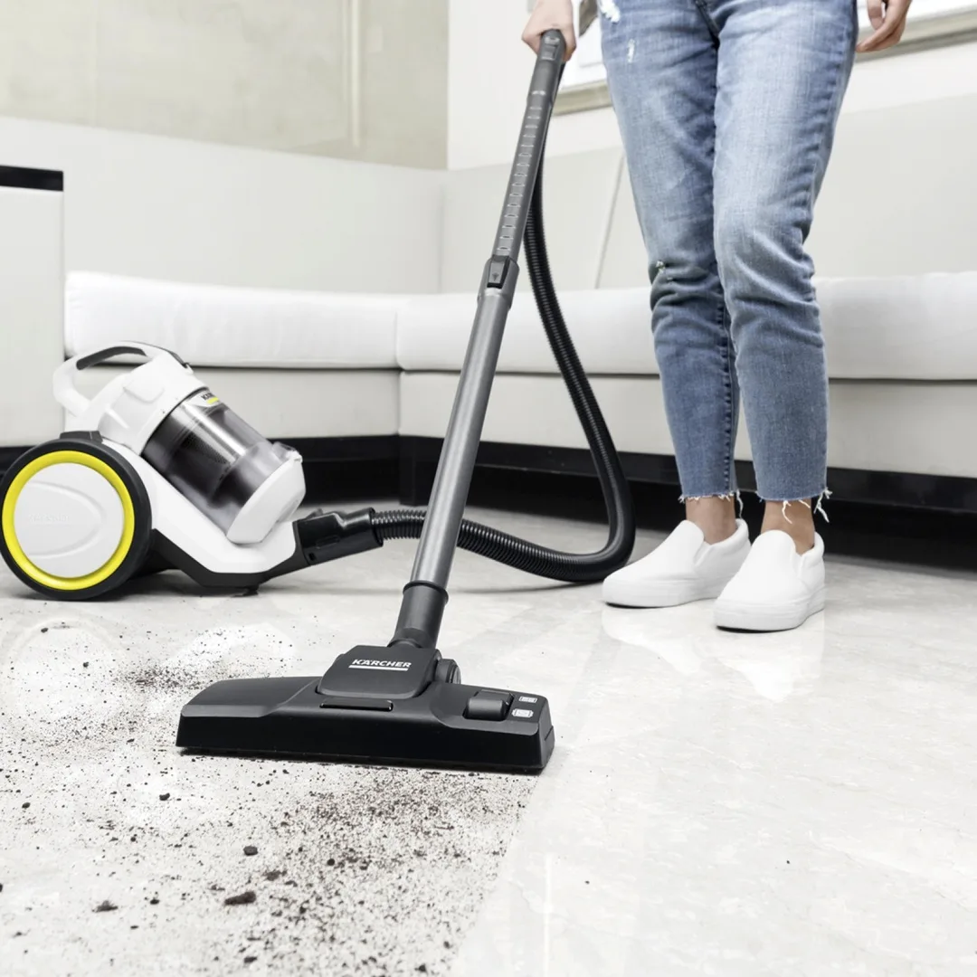 Пылесос Karcher VC 3 Plus